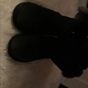 Bailey Bow Button Ugg’s